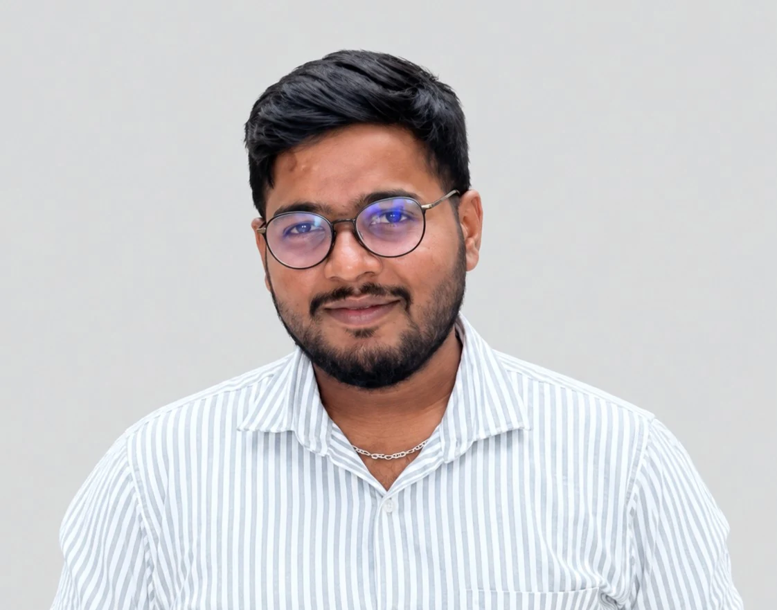 Satish Ishwar Naik
