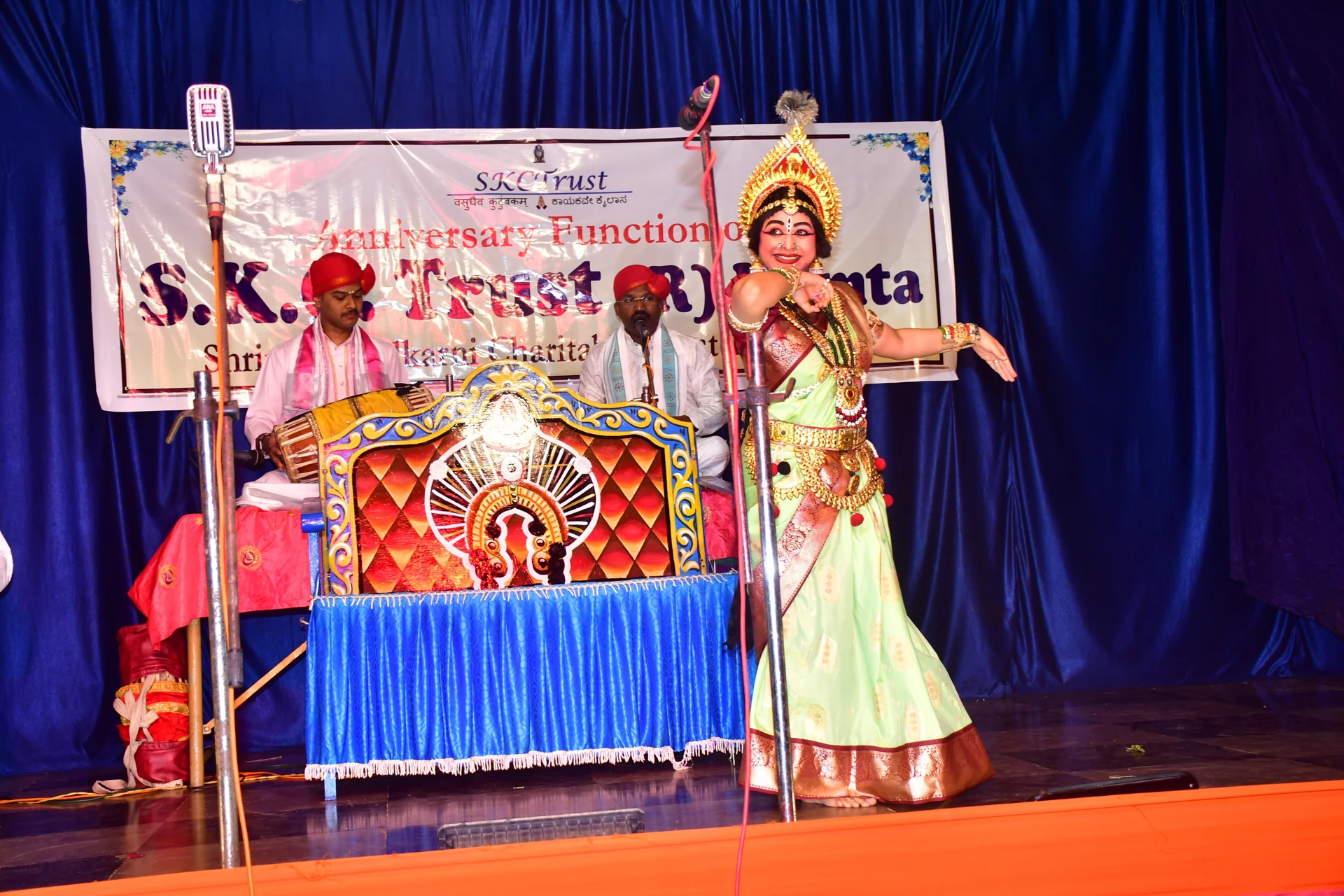 Ms. Nagashree G. S. in a Still from the Yakshagaana, Sudhanvaarjuna Kaalaga, played at the 5th anniversary function of the Trust.
