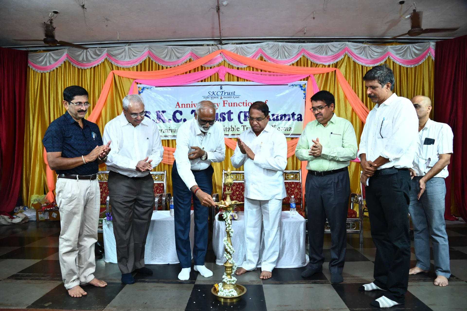 Dr. Girish Kuchinad, Chief Guest, inaugurating the 4th anniversary function of the Trust