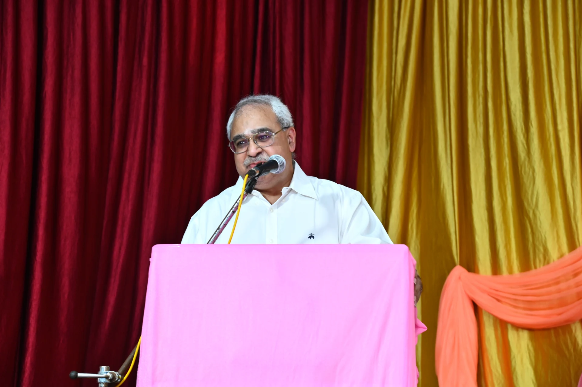 Dr. Milind Kulkarni, President of the Trust, addresses the audience in the 4th anniversary function of the Trust
